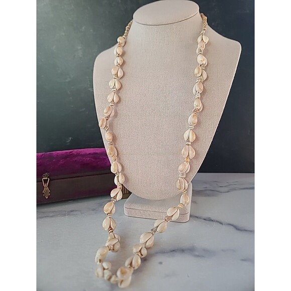 Vintage Shell Beaded Necklace - Picture 1 of 10